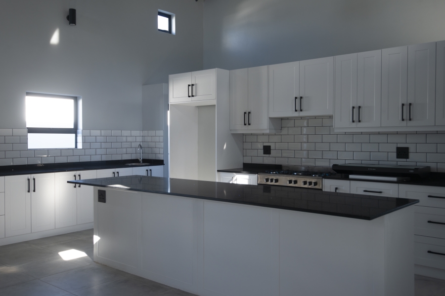 4 Bedroom Property for Sale in Laguna Western Cape